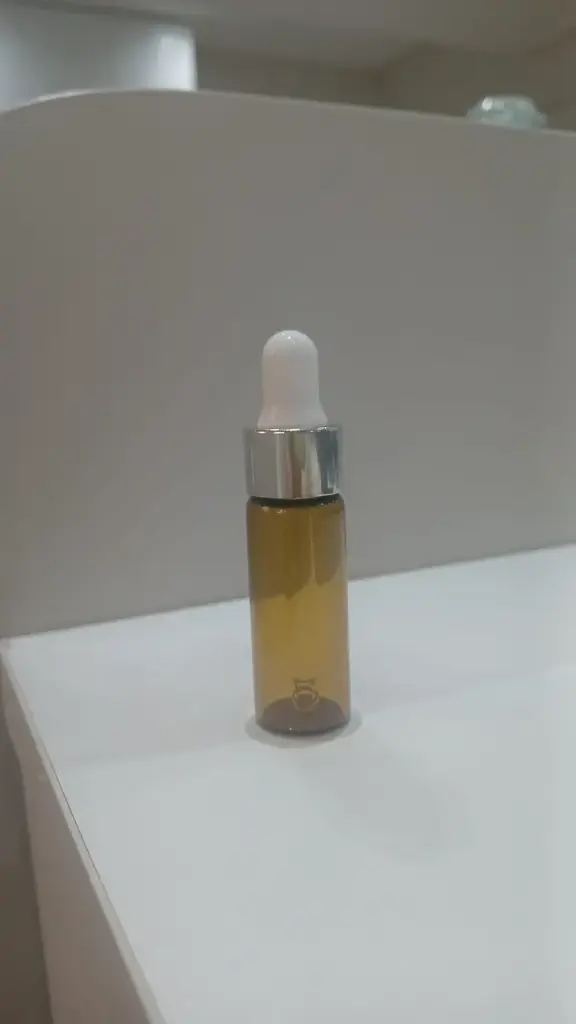 Amber Glass Ampoule 5 Ml with Silver Dropper