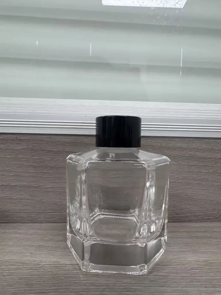 Diffuser Glass 100 Ml Transparent Hexagonal Alu Black Ring and  Plug