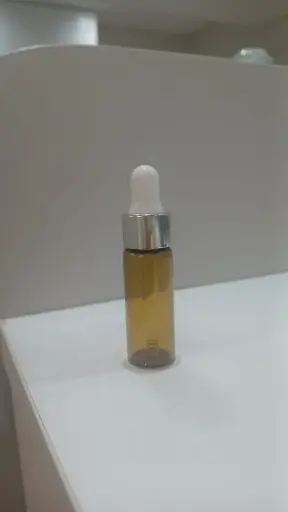 [M0000782] Amber Glass Ampoule 5 Ml with Silver Dropper